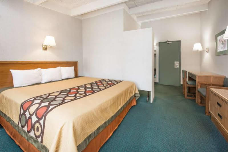 Red Roof Inn Richmond, In Luaran gambar