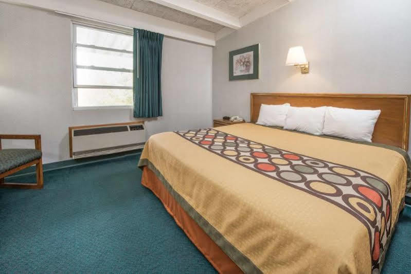 Red Roof Inn Richmond, In Luaran gambar